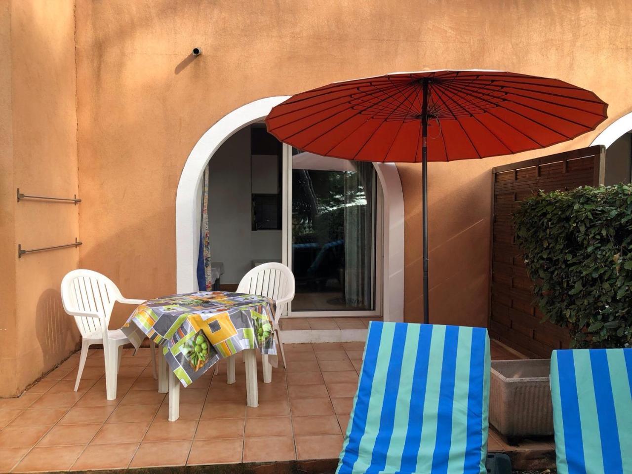 50M Plage T2 Grande Terrasse Vue Mer Climatise Piscine Chauffee, Parking Clos Gratuit Sanary-sur-Mer Exterior photo